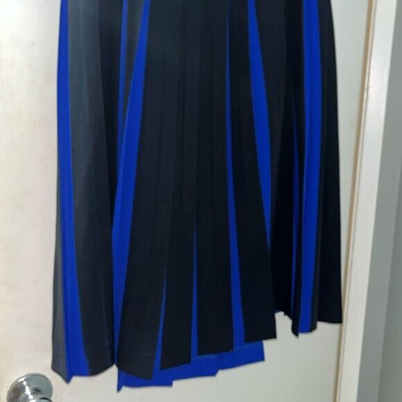 Clare V x Monoprix Pleated midi skirt Size Medium - Picture 5 of 11
